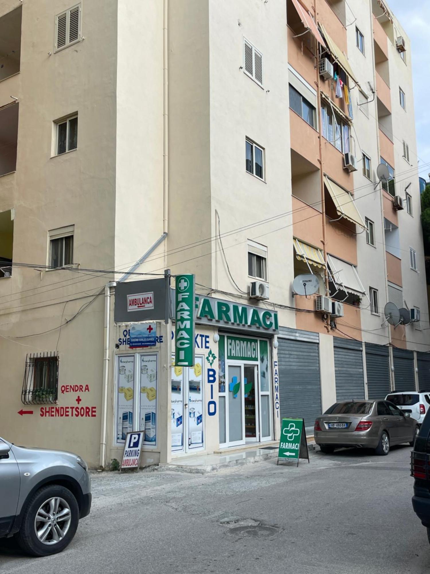 Arteg Apartments Durres Bagian luar foto